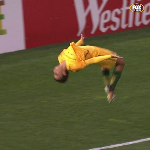 Sam Kerr... there's the backflip! ⭐️ Last time out in Newcastle was special. Don't miss out in 2018: https://bit.ly/2wDbPmT | Matildas