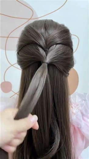 How to Style a Princess Shoulder-Length Hair in Spring