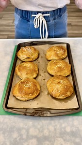 How did I not know this easy breakfast trick? 🤯 I make the easiest and most delicious breakfast sandwiches with only a few ingredients. | Kailee’s Kitchen