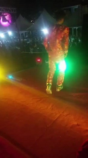 Red Ice Cream (@red.ice.cream)’s videos with original sound - Red Ice Cream