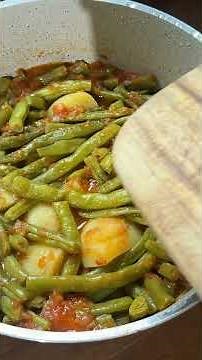 Greek Green Beans Stew (Fasolakia Ladera)!