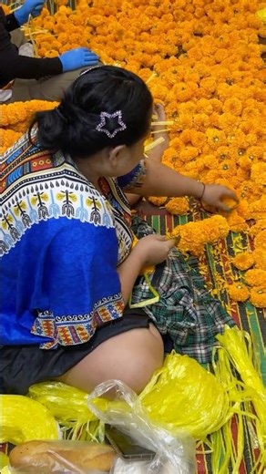 Bangkok's Secret 24-Hour Flower Market