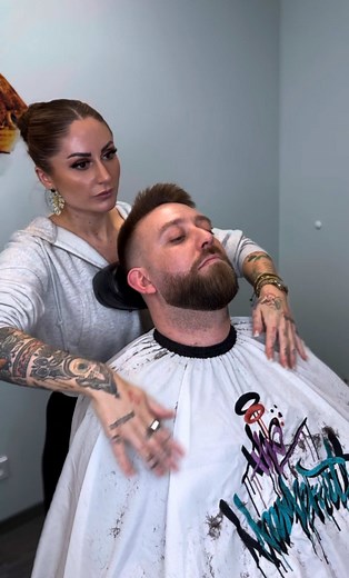 Beard Sculpting Tutorial with ASMR Techniques