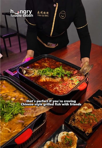 This place serves Chinese-style grilled fish, BBQ skewers and more! 😯 Yan Ge BBQ 焱阁烧烤 📍 Plaza 333, Ground Floor, Lot 1, Block A 🕚 6pm - 12am 📞 6019 849 0799 - serve no pork -