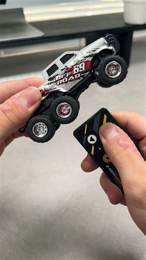 Super mini remote control car with 6 wheels#rccar