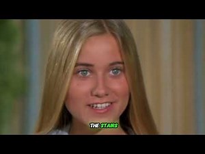 Nobody Noticed These Silly Brady Bunch Bloopers