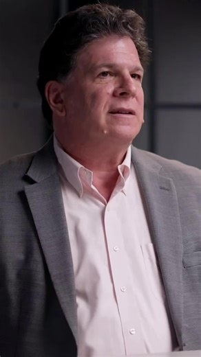 The future of work is here, and it's being reshaped by AI! In this thought-provoking piece, insights from renowned mathematician and intellectual Eric Weinstein delve into how artificial intelligence is set to revolutionize the economy. From its impact on professions like radiology to the fascinating evolution of chess, discover how AI is automating repetitive tasks and challenging our conventional understanding of creativity and expertise. Eric's captivating exploration reveals that while machi