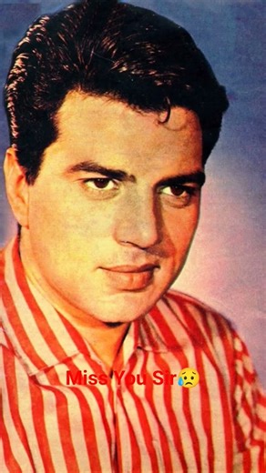 Gaadi Bula Rahi Hai | Heart-Touching Tribute to Legend Dharam Jee💔 Kishore Da voice
