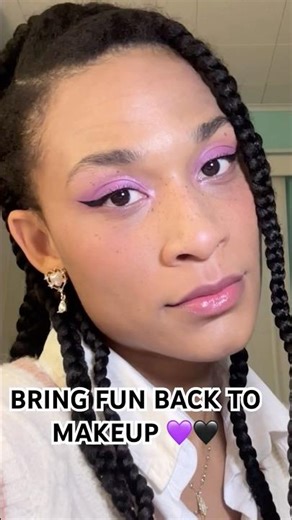 Bring fun back to #makeup ! Purple cat eye tutorial for beginners 💜🖤