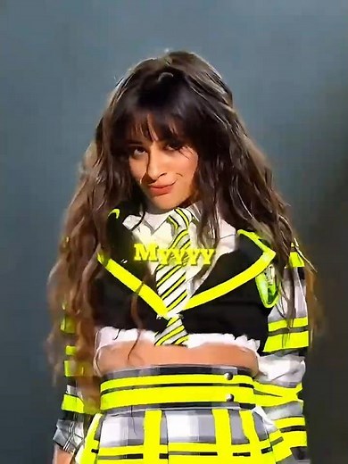 Camila vs Sabrina: Who is the ULTIMATE Pop Queen? 👑