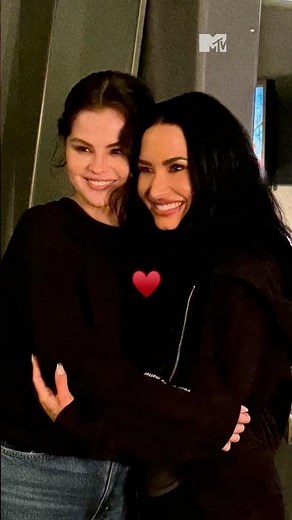This Selena Gomez & Demi Lovato reunion has made my week! 🥹💕