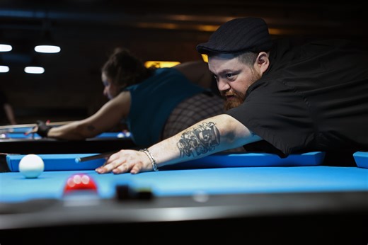 Competitive Pool Leagues Racking Up New Members In Chicago