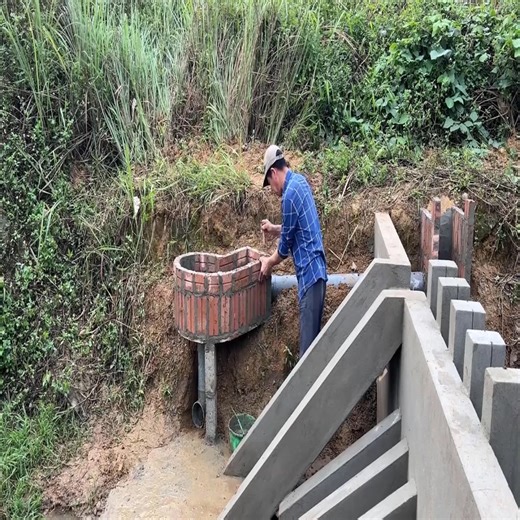 Gagabayan ka ng isang pangunahing master sa pagbuo ng hydroelectric dam mula sa simula. | Kasey Roach