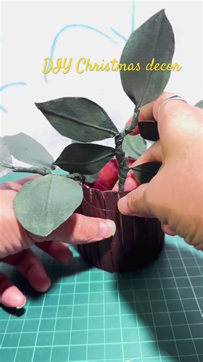 DIY Boho planter | DIY Christmas decor | Easy DIY home decor #homemadedecor #cutehome