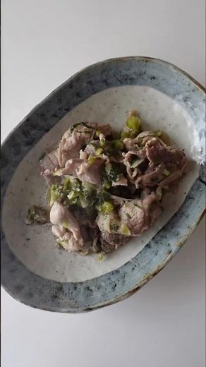 さっぱり塩レモンネギダレ豚炒め🦭🍋🐖 #簡単レシピ #豚肉レシピ #豚肉料理 #豚肉 #レモン #レモンレシピ #栄養士 #料理 #レシピ #レシピ動画 #長ネギ #ネギ