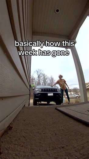 Moving to another state is off to a rocky start so far. Once we’re there I obviously need to work on my aim #fyp #moving #ringdoorbell #fail #badaim