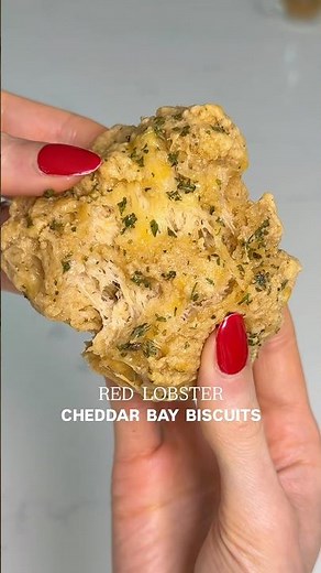 Cheddar Bay Biscuits from Red Lobster remake!