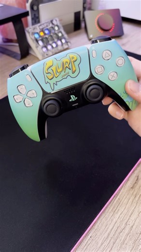 I made a Fortnite ps5 controller #fortnitecontroller #ps5controllerskin