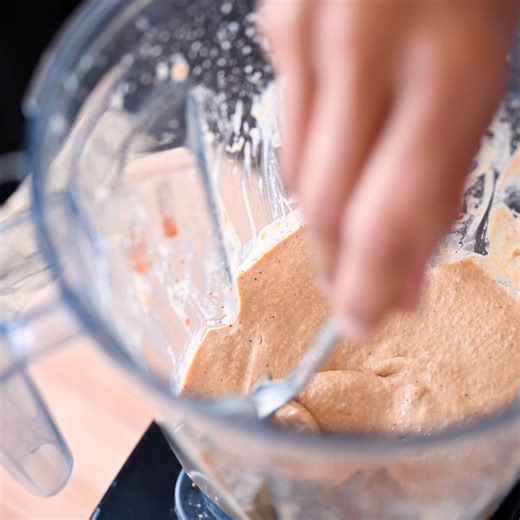 RECIPE: https://rainbowplantlife.com/the-best-vegan-queso-ever/ An addictively good yet extremely easy vegan cheese sauce that tastes just like queso. Less than 10 ingredients and everything happens in a blender. Use it in burritos, quesadillas, tacos, or nachos, or warm it up and serve as a hot queso dip with tortilla chips! | Rainbow Plant Life