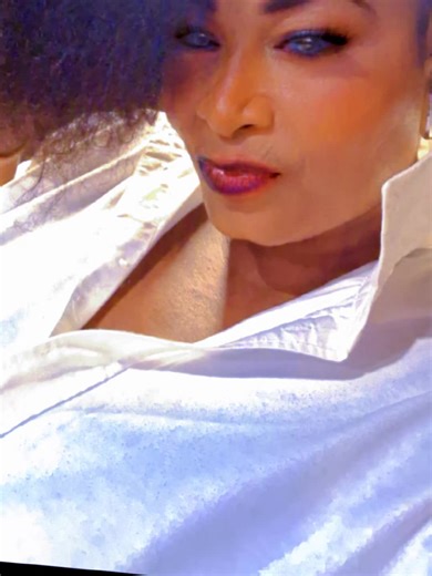 jacquelinemonroe22 (@jacquelinemonroe22)’s videos with Feysand Audio - Whimsy Gossip Podcast 📚✨🎙️