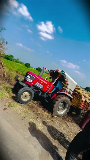 नाद करावा पण या हत्यारांचा कुठ कस नाद करती काय नाद करती काय#mahindratractor arjun 555DI powar 🚜