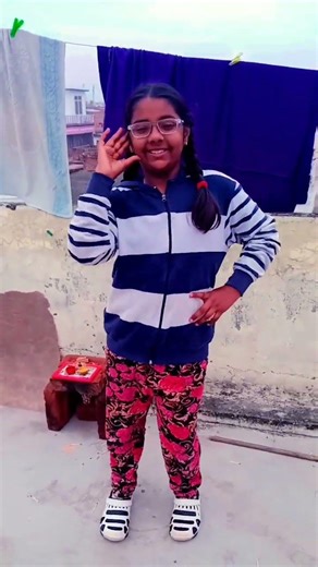 Nishu ki mamma ka dance kaisa laga😂🤣#shortvideos #viralvideo #funny #youtubevideo