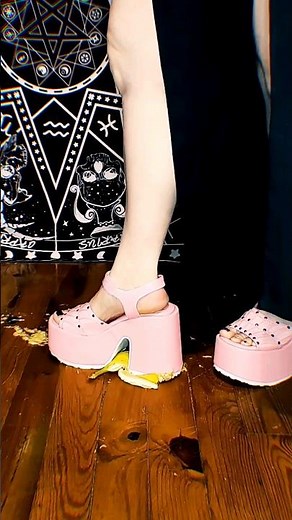 Demonia Sandals Crush Banana 🍌