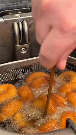 They’re famous in the air fryer… but today we took them for a deep-fry vacation🔥🍩 | Pudgyboy's Mini Donuts