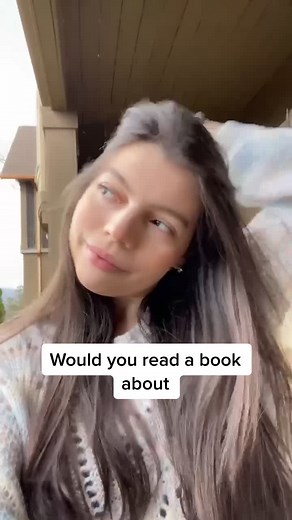 Lightlark: A Tale of Curses and Betrayal