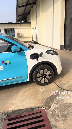 Explore the Future of Transportation with MINI BUS ELECTRIC