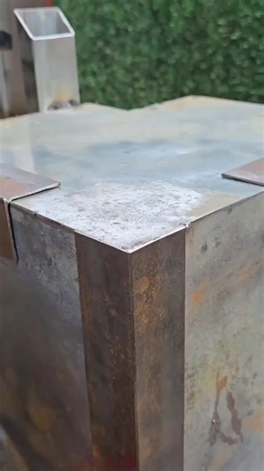 Quick Tips for Measuring Right Angles in Metalwork