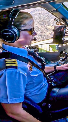 40K views · 1.3K reactions | ✈️ Airlink E-135 | Just Planes | Facebook