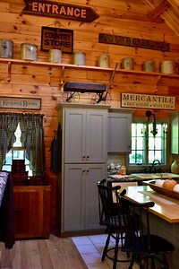 Your home says a lot about you, so let us help you refine and perfect your decorating style! | A Primitive Place Magazine