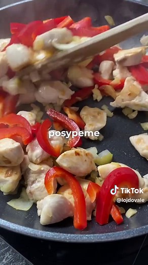 Recept na kuřecí prsa se smetanou a kari