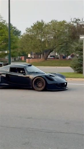 Follow ‪@slomocars‬ Tysm 😁