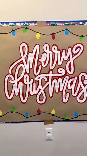 My favorite part of painting banners is lettering! I cannot get enough ☺️ PART ONE! #banners #ChristmasBanner #bannerdesign #bannerpainting #paintabannerwithme | Mariah Jo