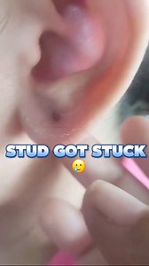 22K views · 82 reactions | Poor Girl Cries in Pain  #earrings #piercing #jewelry #jewellery #fbreelsvideo #trendingreels #vonchic | Vonchic.com | Facebook