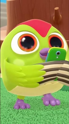 Photographing a Butterfly 🦋 Toktok’s Funny Attempts #animation