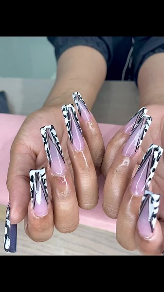 Sophus ManiPedi (@sophus_manipedi)’s videos with Kute & Neat - Sasique