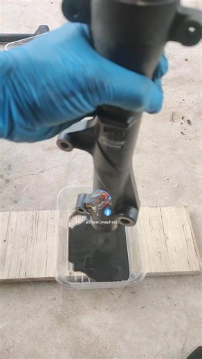 Proses Ganti Oli Shock Depan PCX160