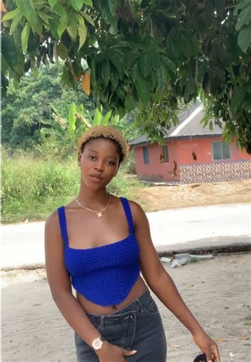 Rate my crochet corset with ur battery percentage 🥰 #diancrochet #crochettiktok #handmadewithlove #transition #fyp