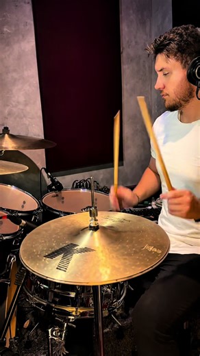 Exploring Pink Floyd's Time: A Classic Rock Masterpiece