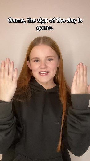 10K views · 381 reactions | Welcome to today’s sign of the day! Today’s sign of the day is “Game!” Using SSE (With BSL signs!) -Let’s Make A Difference❤️ #BSL #signoftheday #letsmakeadifference #learntosign #education #SSE | Let’s Make A Difference | Facebook