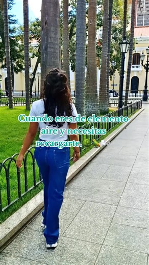 Videos de Maria Delgado.💋 (@mendezmariadlg) con “original sound - ⭐️”