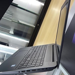 11 reactions | HP Zbook 15 G3 15.6 , Core i7-6820HQ 2.7GHz, 16GB RAM,...