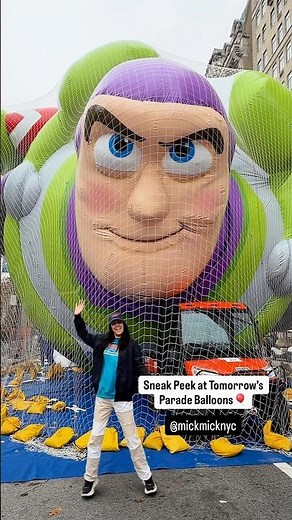 Sneak Peek at the Macy’sThanksgiving Day Parade Balloons 2005 🎈🦃