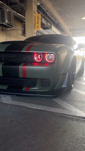 Drip    @dripscat  @LightingTrendz Check us out! ⬇️ www.LightingTrendz.com Need a custom build?  Email us: info@LightingTrendz.com Why Choose Lighting Trendz? ✅ Industry Leading Quality ✅ ✅ First Class Customer Support ✅ ✅ Lifetime Warranty ✅ Don’t see what you’re looking for? Email us: info@LightingTrendz.com | Lighting Trendz | Facebook