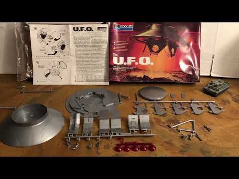 👽🛸🪖 1/72 scale WW2 German ? UFO model kit Monogram - Review Invaders TV show Flying Saucer Haunebu 🛸