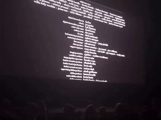 Lady Gaga - Glamorous Life 穿普拉达的女王2 片尾曲片段。