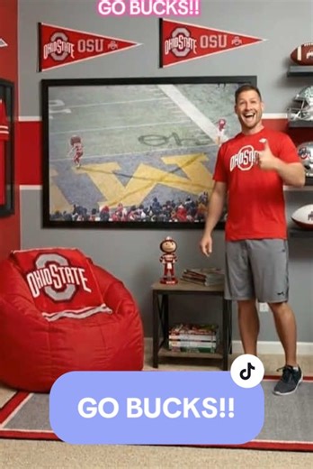 A Buckeyes moment you can't forget. GO BUCKS!! #ohio #ohiostate #buckeyes #brutusbuckeye #ohiofootball